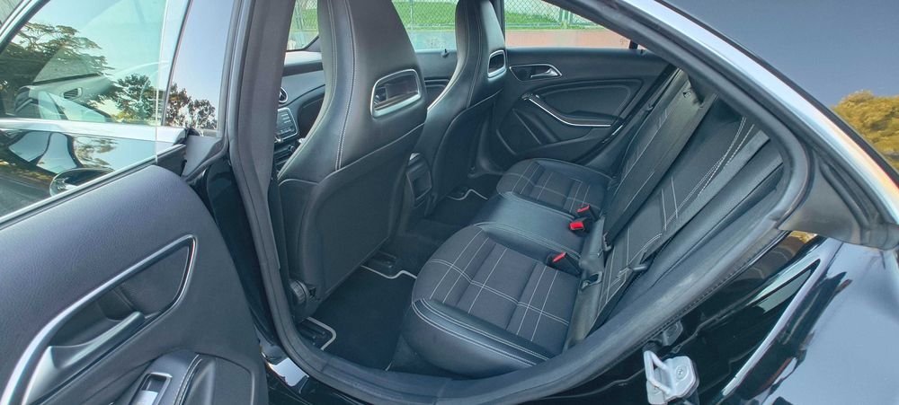 Mercedes CLA 180 CDI Nacional 2015 - Impecavel