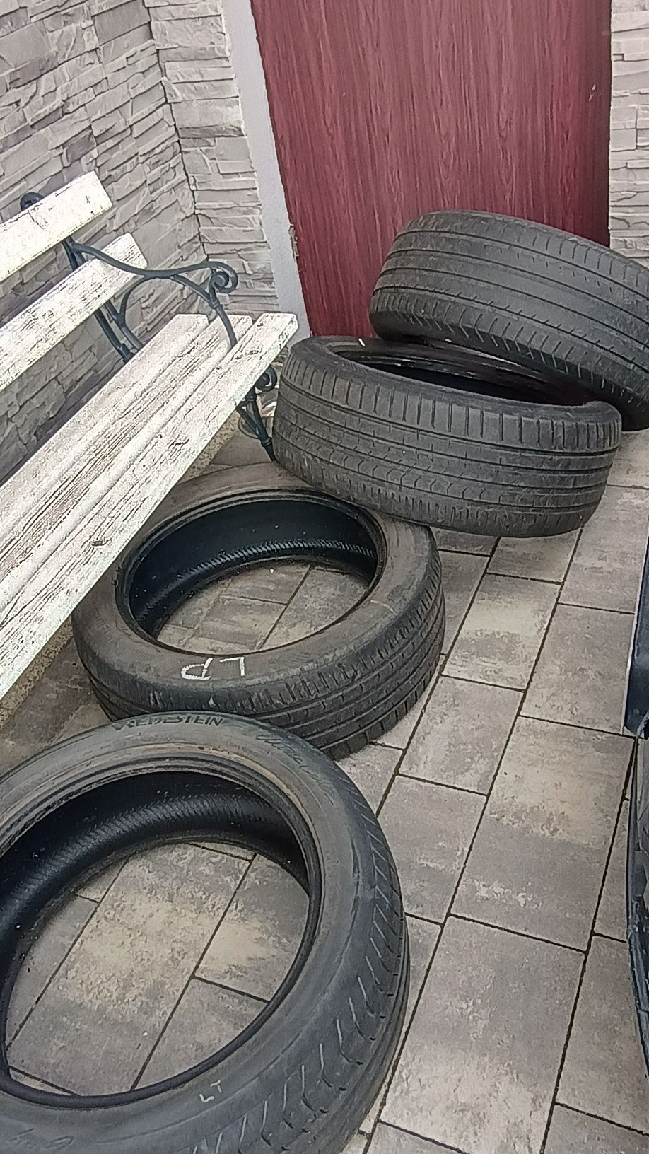Opony 235 50 r 18