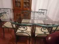 Mesa de sala de jantar c/ 8 cadeiras