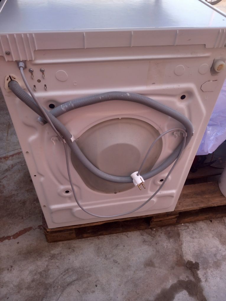 Máquina de lavar roupa Siemens