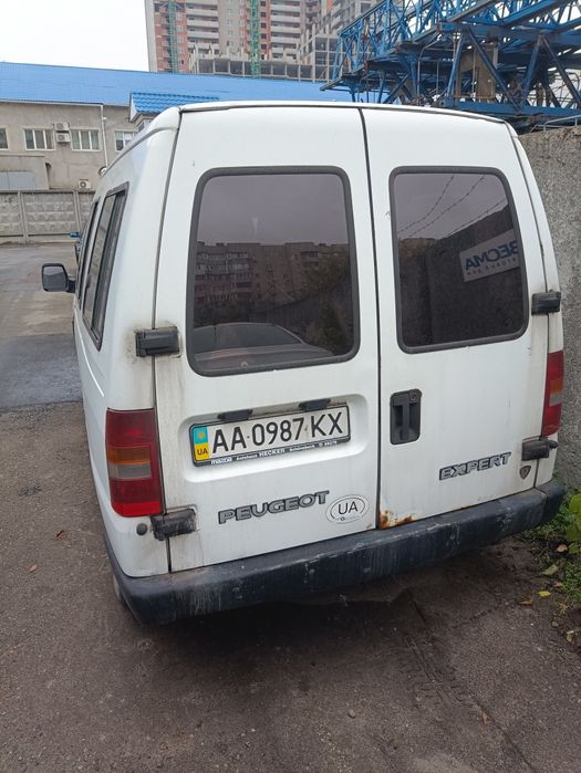 Пежо експерт пасажир сім мість