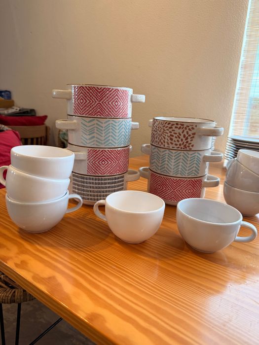 Taças de café e sopa