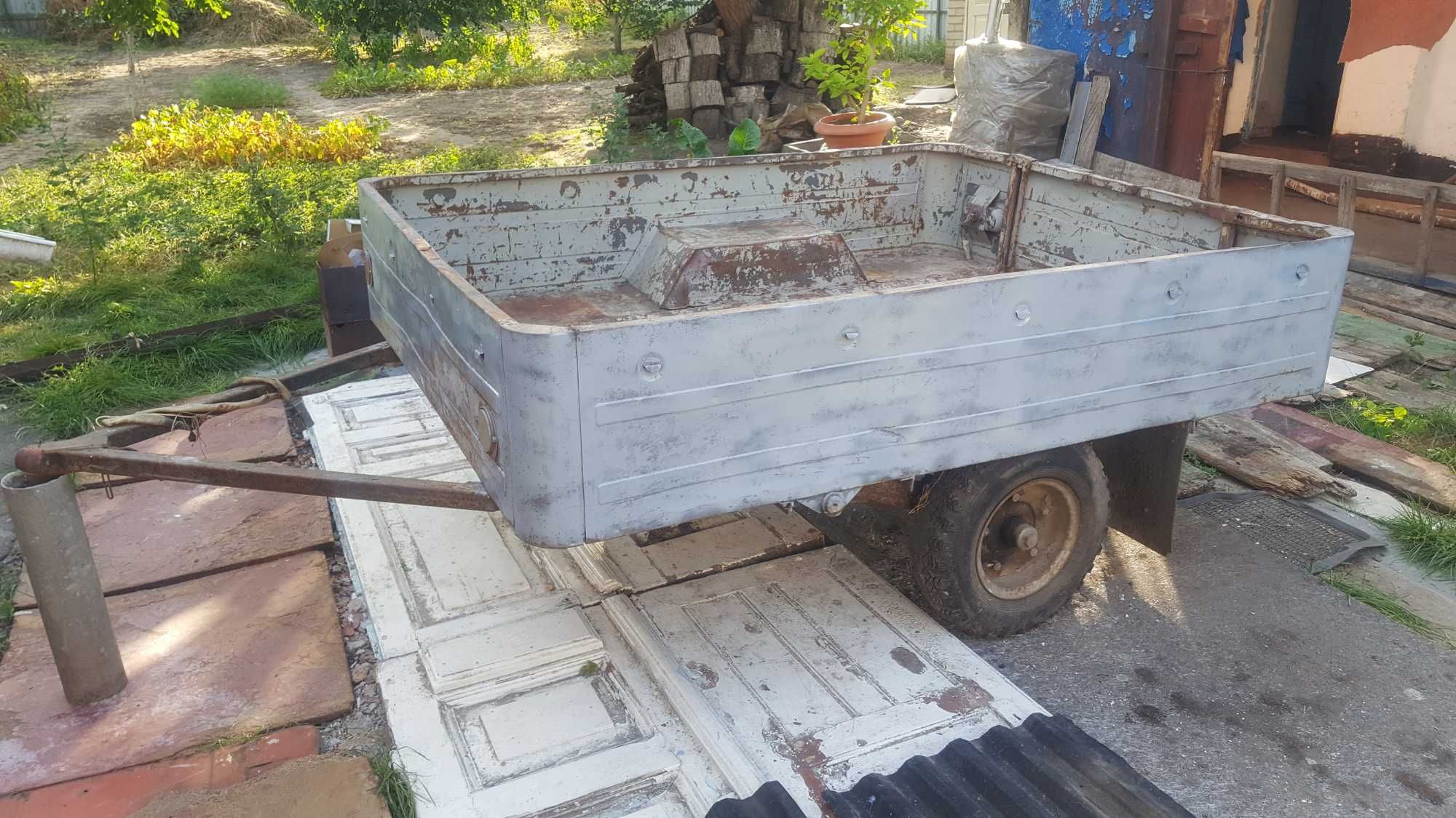 Продам причіп прицеп легковий з документами
