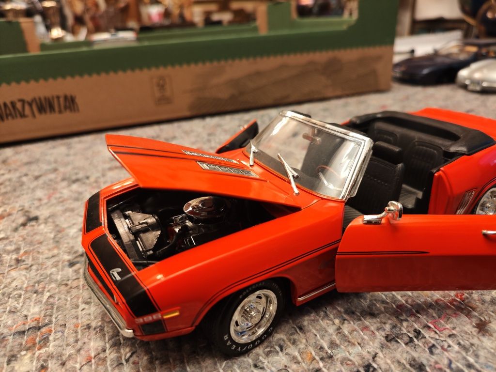 Chevrolet Camaro SS 1989 Ertl 1:18