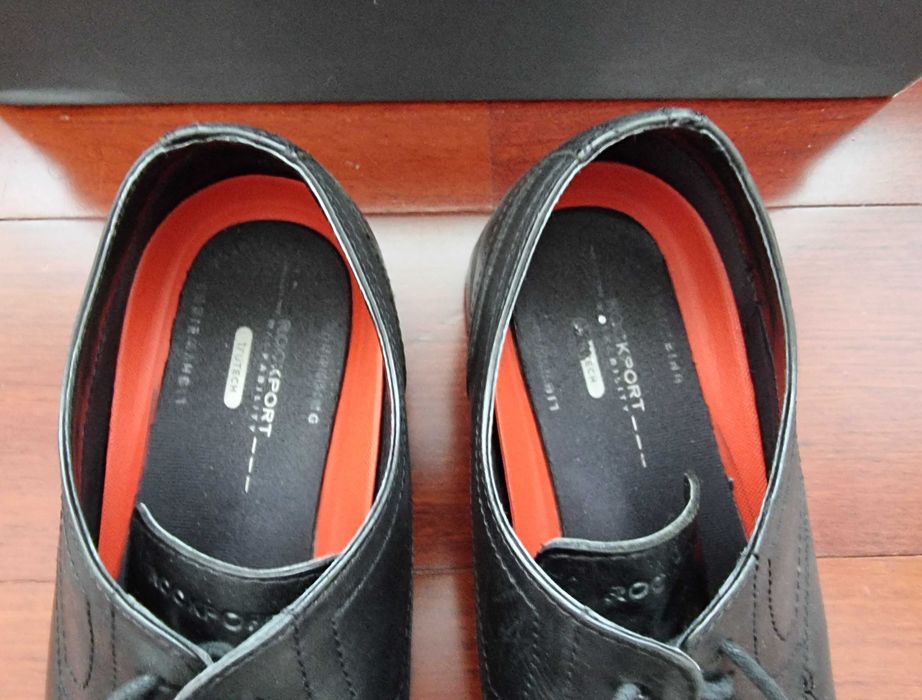 Sapatos pretos Rockport, tamanho 44,5
