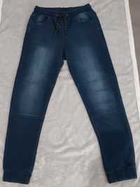 Spodnie dżinsy rozmiar 158