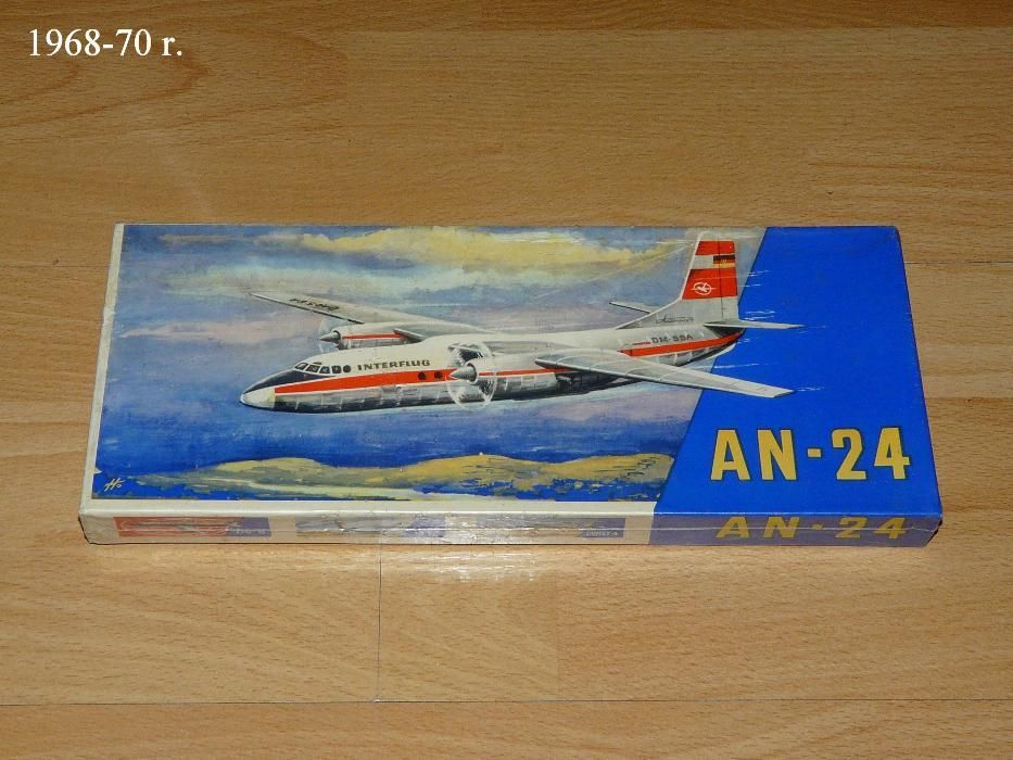 Model Samolotu An - 24 1:100 -Veb Plasticart Antyk! (zafoliowany)