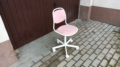 Krzesło Obrotowe IKEA Orfjall różowe białe dziecięce do biurka
