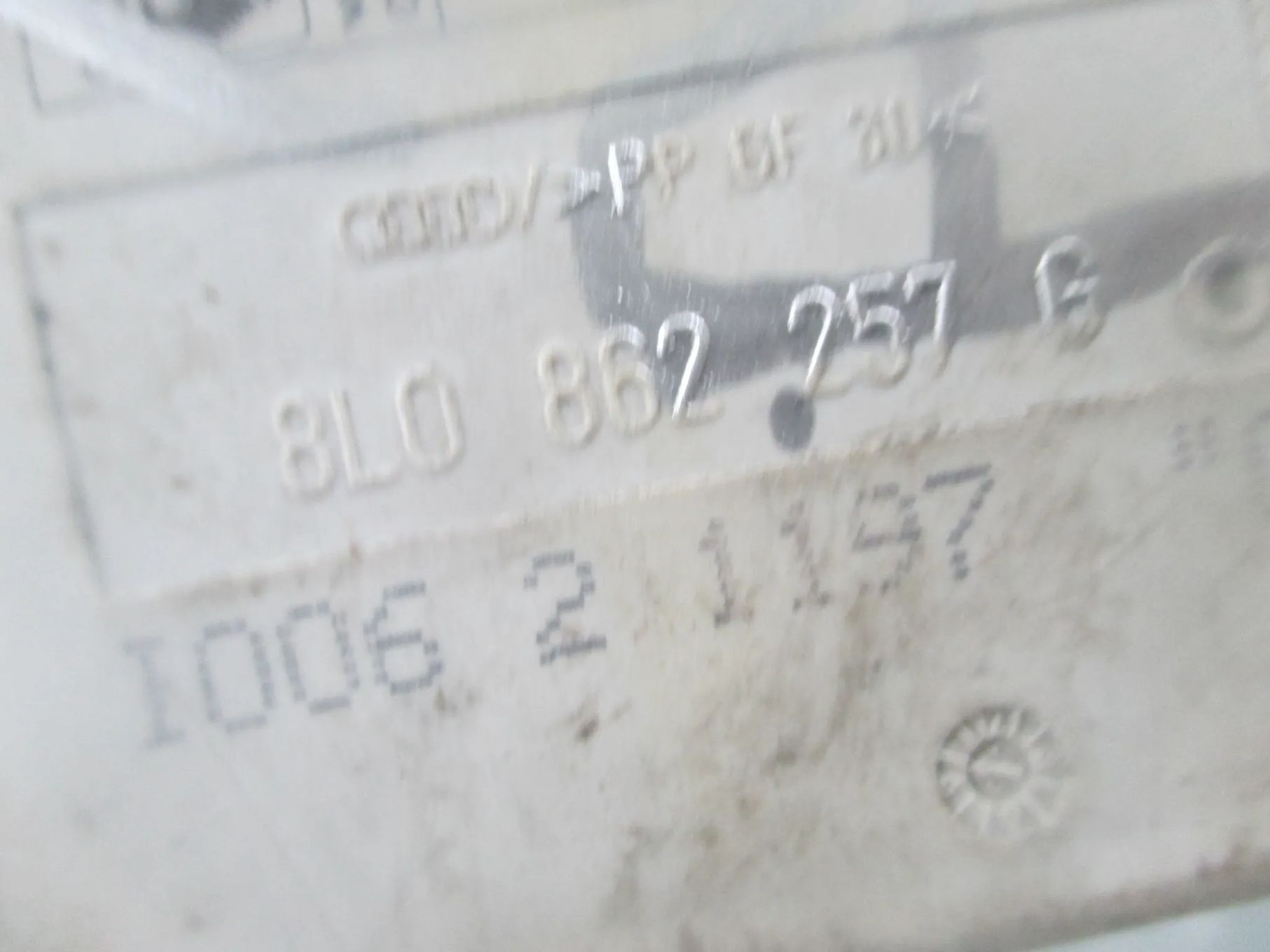 Pompka centralnego zamka Audi A3 A4 8L0862257G