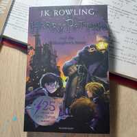 Перша книга " Гаррі Поттер " англійською мовою