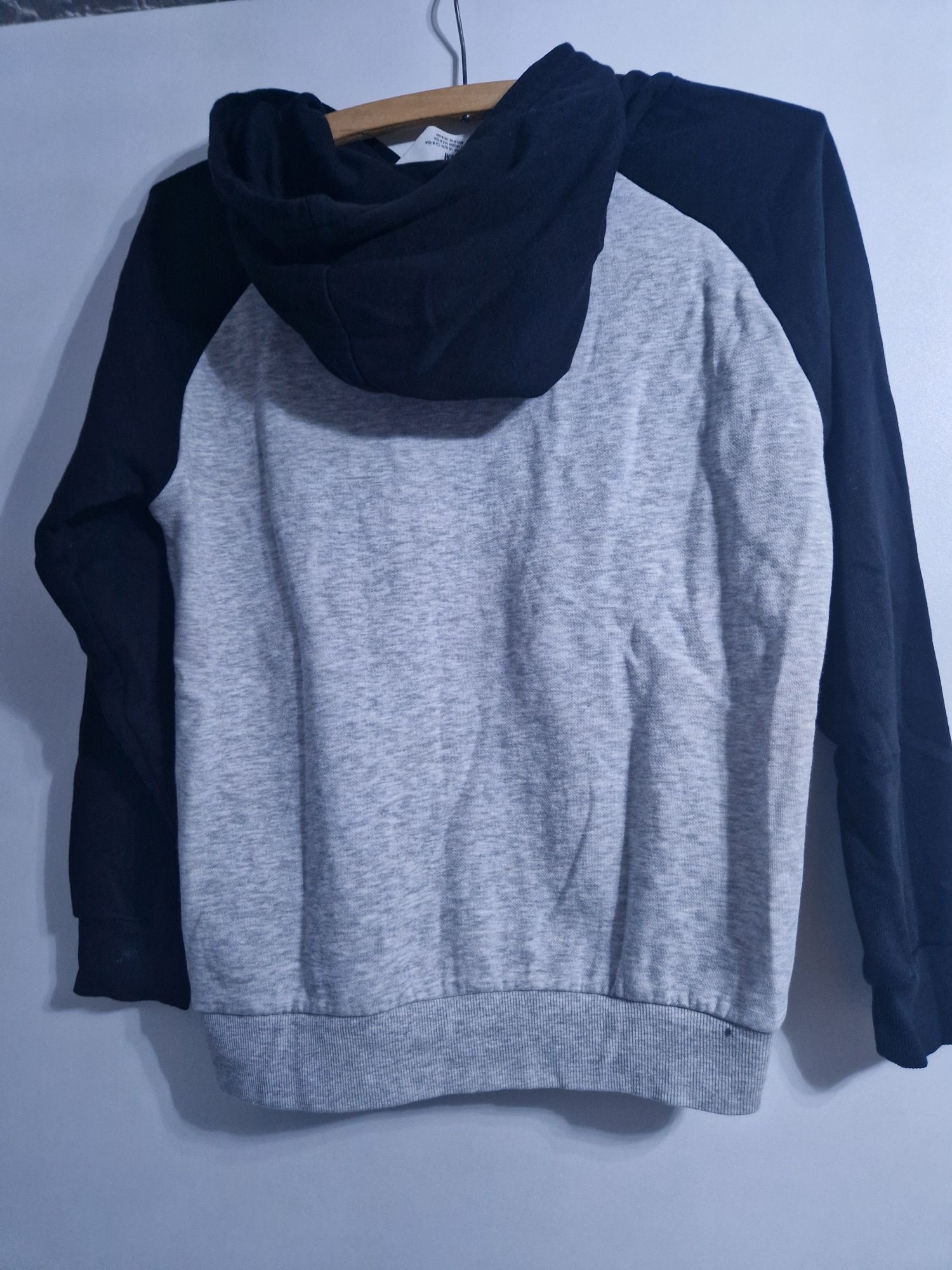 Bluza z kapturem