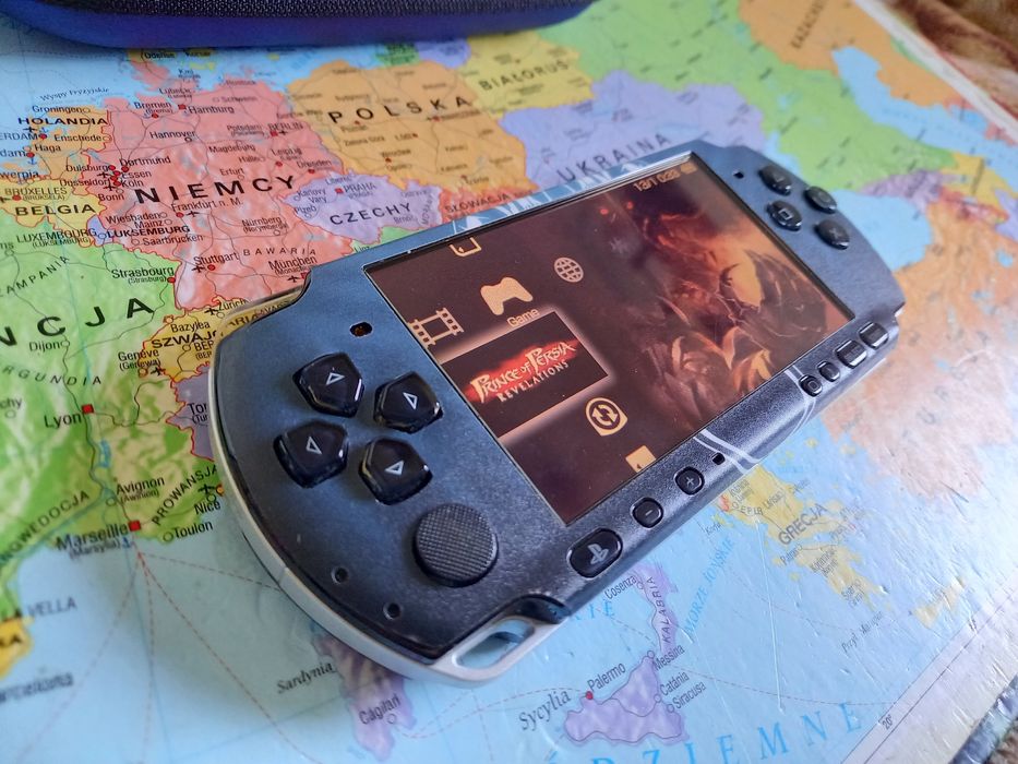 Konsola Sony psp 3004 (3000) slim final fantasy 64gb ponad 100 gier