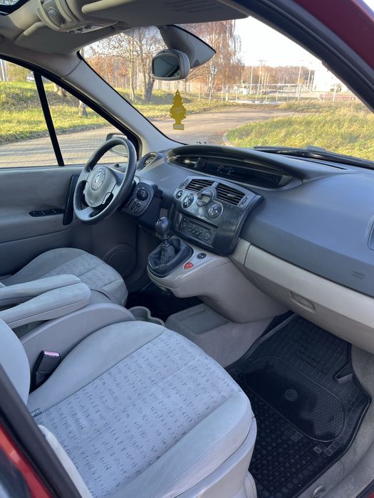 Renault Grand Scenic II 2004 1.9 dCi 120KM