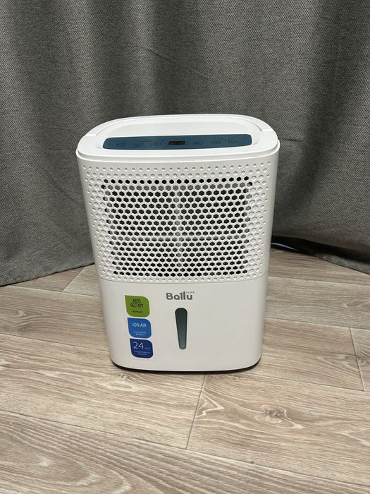 Осушувач-очищувач,іонізатор повітря для квартири.