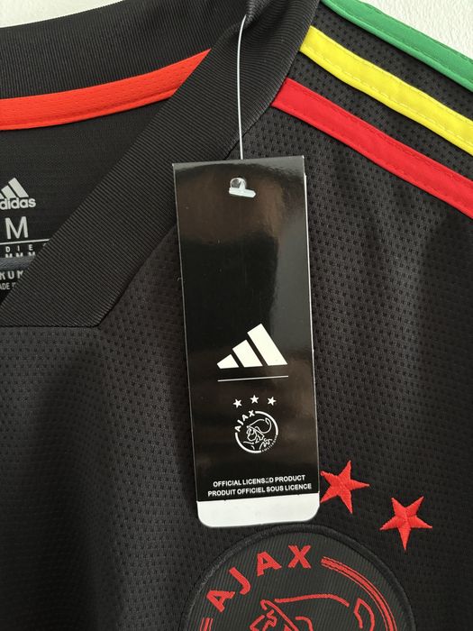 Terceiro equipamento Ajax época 2021/2022 - Bob Marley special edition