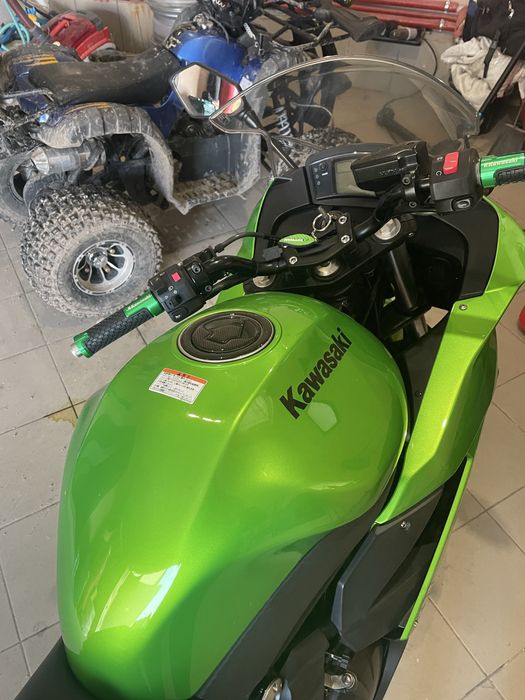 Kawasaki Ninja 400R