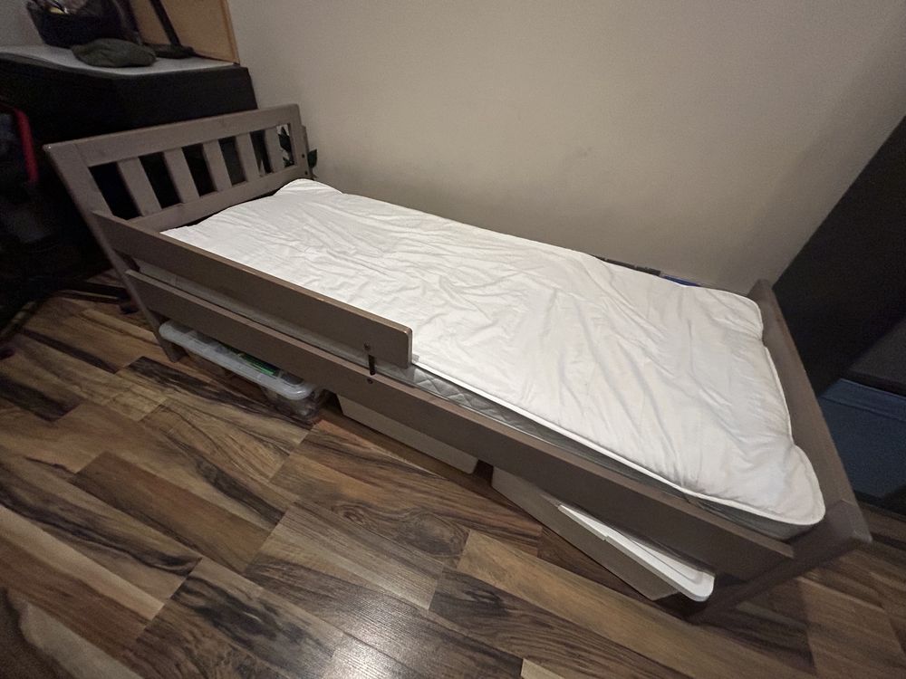 Łóżko dziecięce szaro brązowe IKEA MYGGA + materac - 160x70 cm