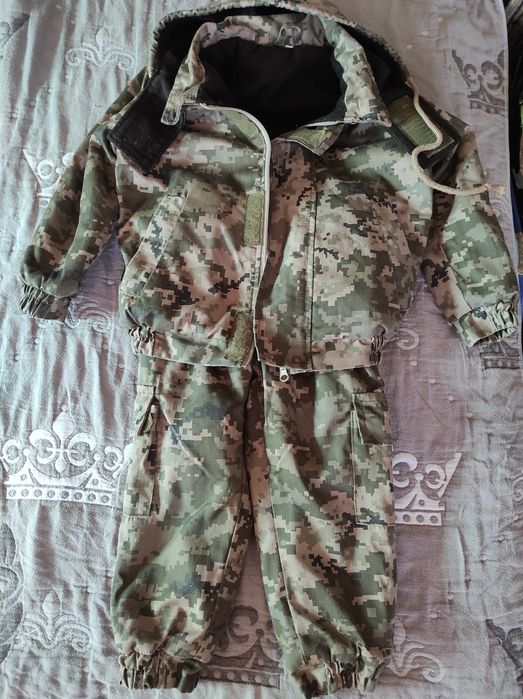 Продам детский военный костюм
