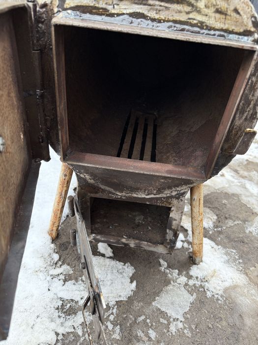 Буржуйка (опалення приміщення)