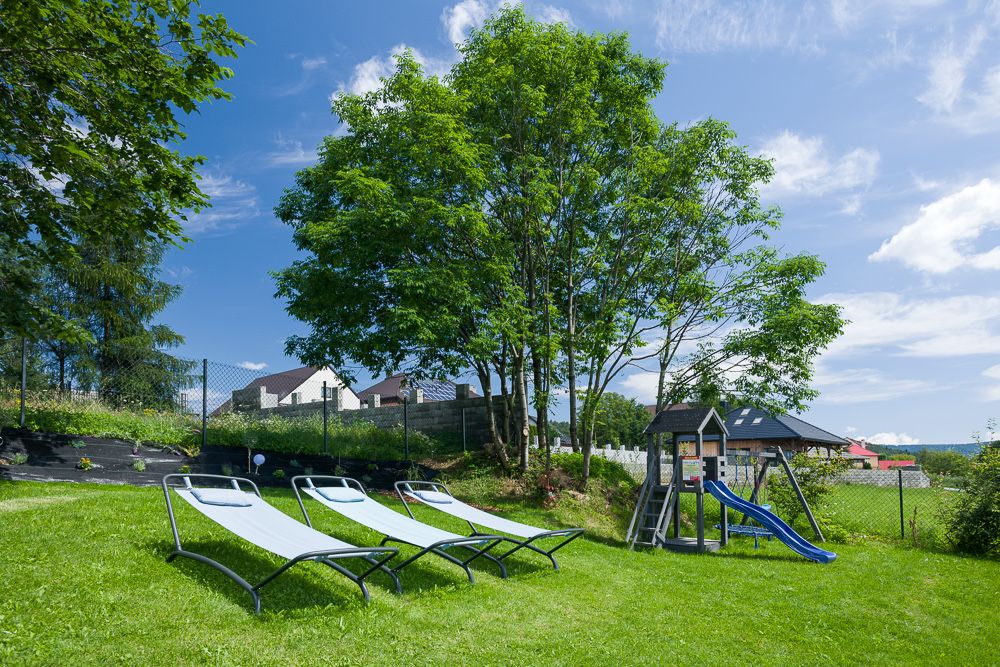 Wakacje Domek GÓRA CHEŁM z gorącym jacuzzi ,SAUNA,grota solna,gril