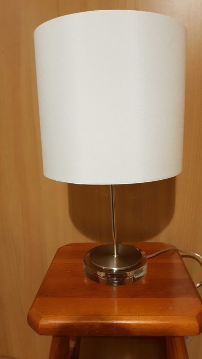 Lampa  stołowa z abażurem