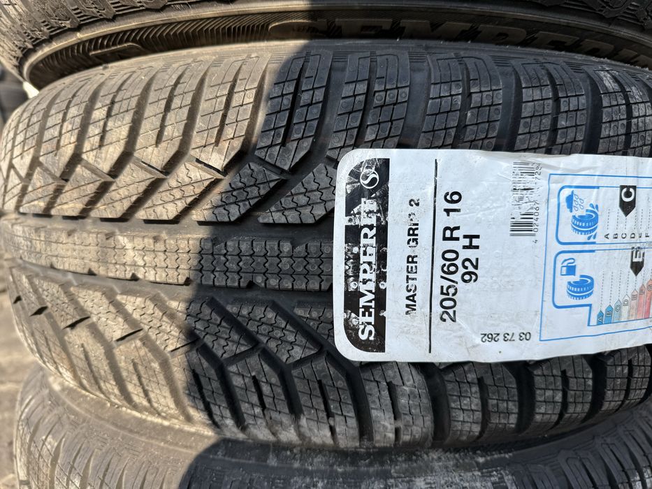 Felgi aluminiowe 4x108 16x6,5j et37,5 Ford Fiesta B Max itp
