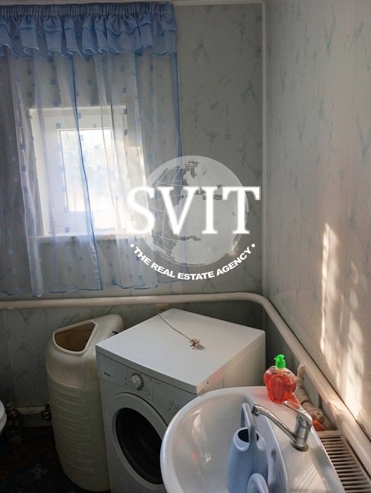 продам будинок в Чугуївському рн. с.Коробочкино