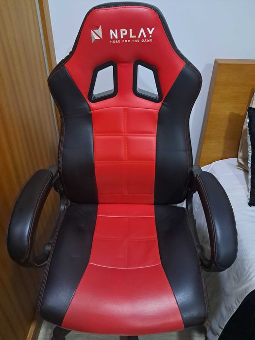 Cadeira Gaming NPLAY Vermelha e preta