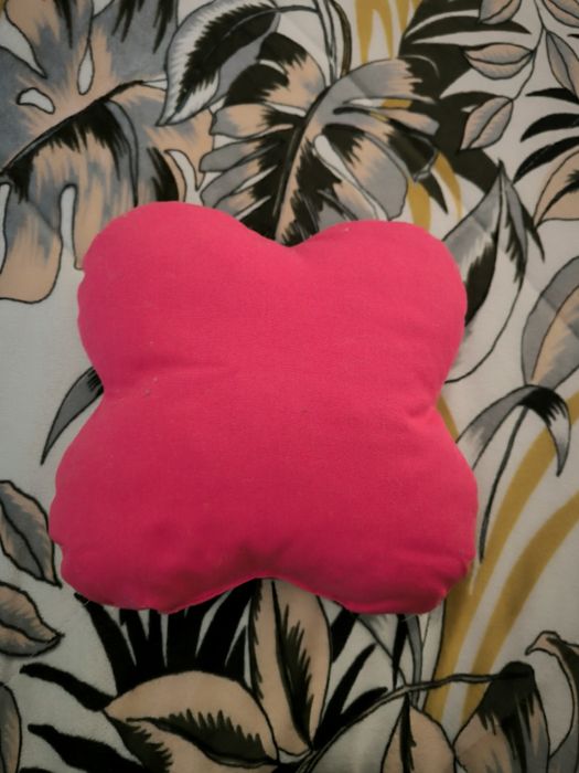 Mãe - almofada fofinha rosa fucsia NOVA