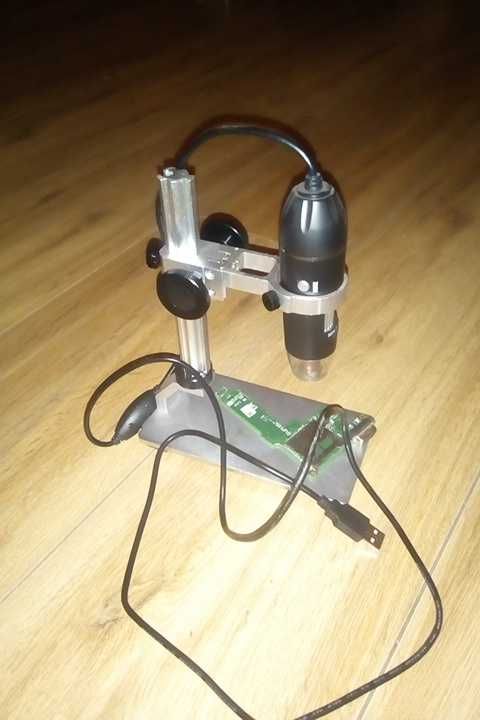 Портативный USB-микроскоп  со штативом