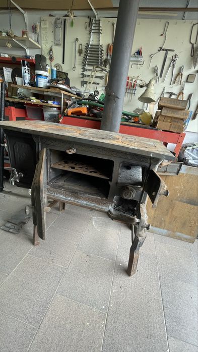 Forno/fogão antigo