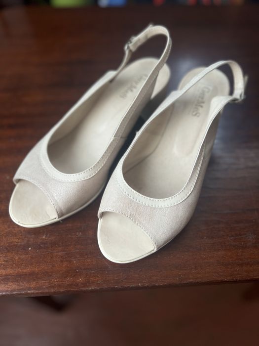 Туфлі елегантні з натуральної шкіри