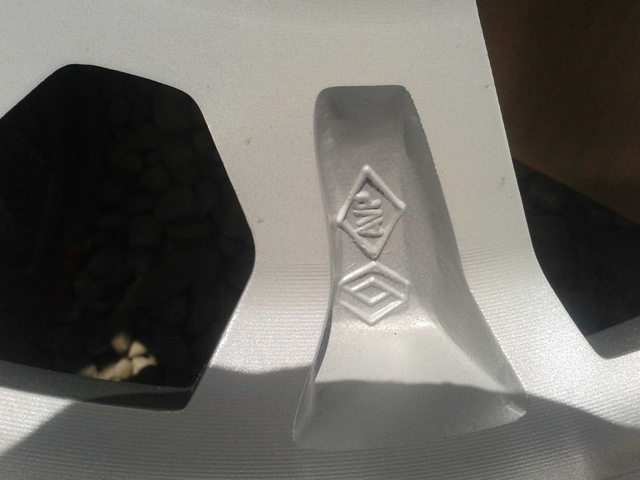 oryginalne r16 nowe felgi dacia duster renault megane 5x114,3 scenic
