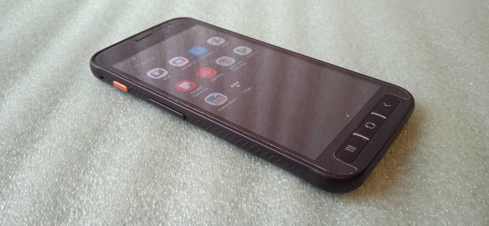 Telefon Samsung Galaxy Xcover 4s IP68, Dual SIM, NFC, Czarny