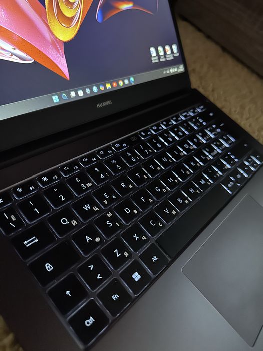 є 90 Ноутбуків‼️HUAWEI‼️14" IPS‼️SSD 256‼️RAM 8‼️I3‼️Iris Xe‼️11 ЧАСОВ