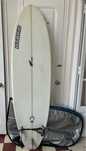 Prancha de Surf Hybrid – Modelo Diamond Egg (6’10”)