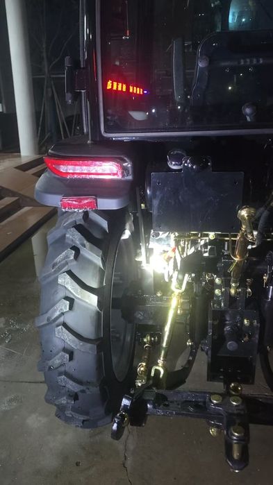 Мінітрактор ДМТЗ 404 Кондиціонер Компресор Примусова  РЕВЕРС КРЮКИ