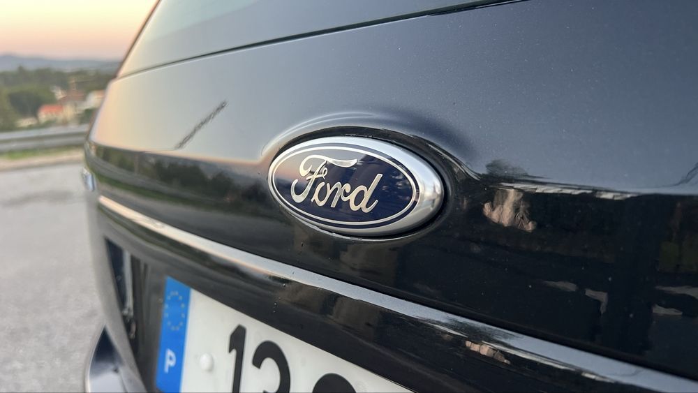 Ford fiesta 1.2 a gasolina 2005 trato financiamento