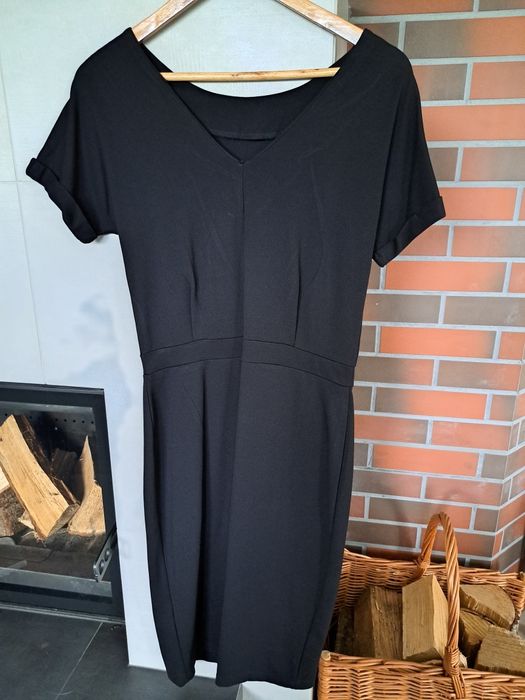 Sukienka wizytowa S Carry