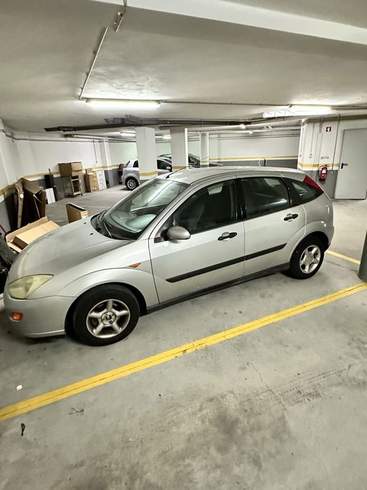 Ford focus  1.6 2000