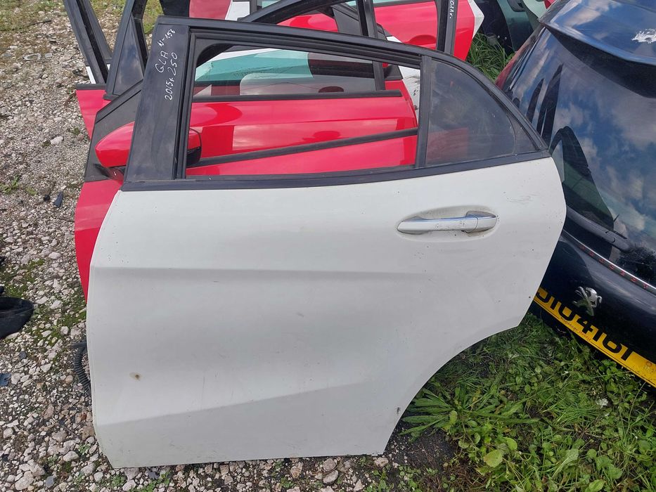 Drzwi lewe tyl tylne mercedes gla w156  2015r