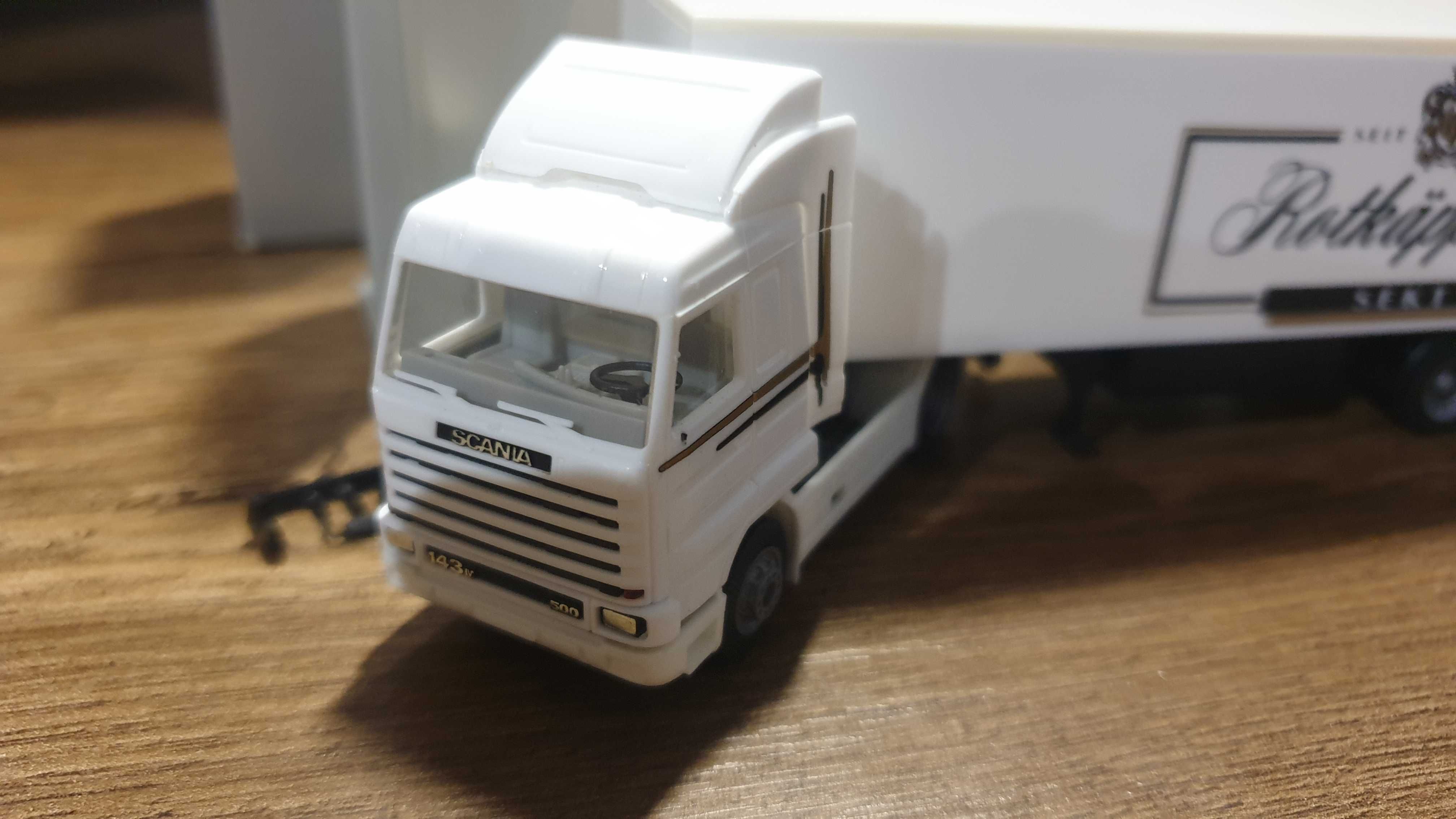 Scania 143m 500 Streamline Herpa 1/87 Rotkappchen