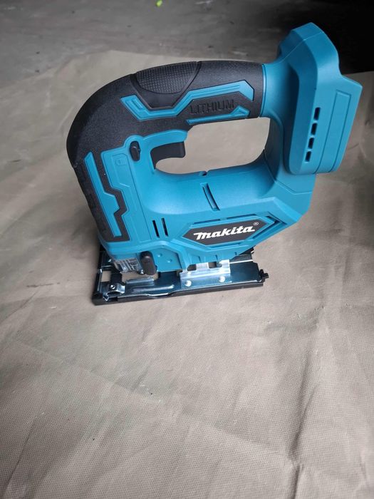 Wyrzynarka akumatorowa Makita