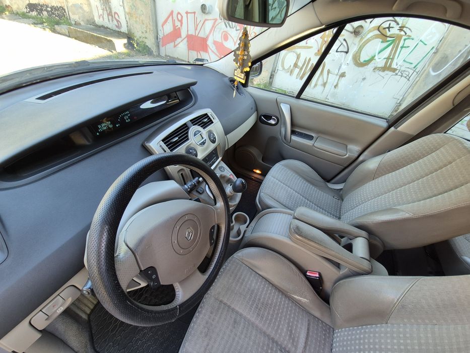 Renault Scenic II z gazem LPG  2.0b