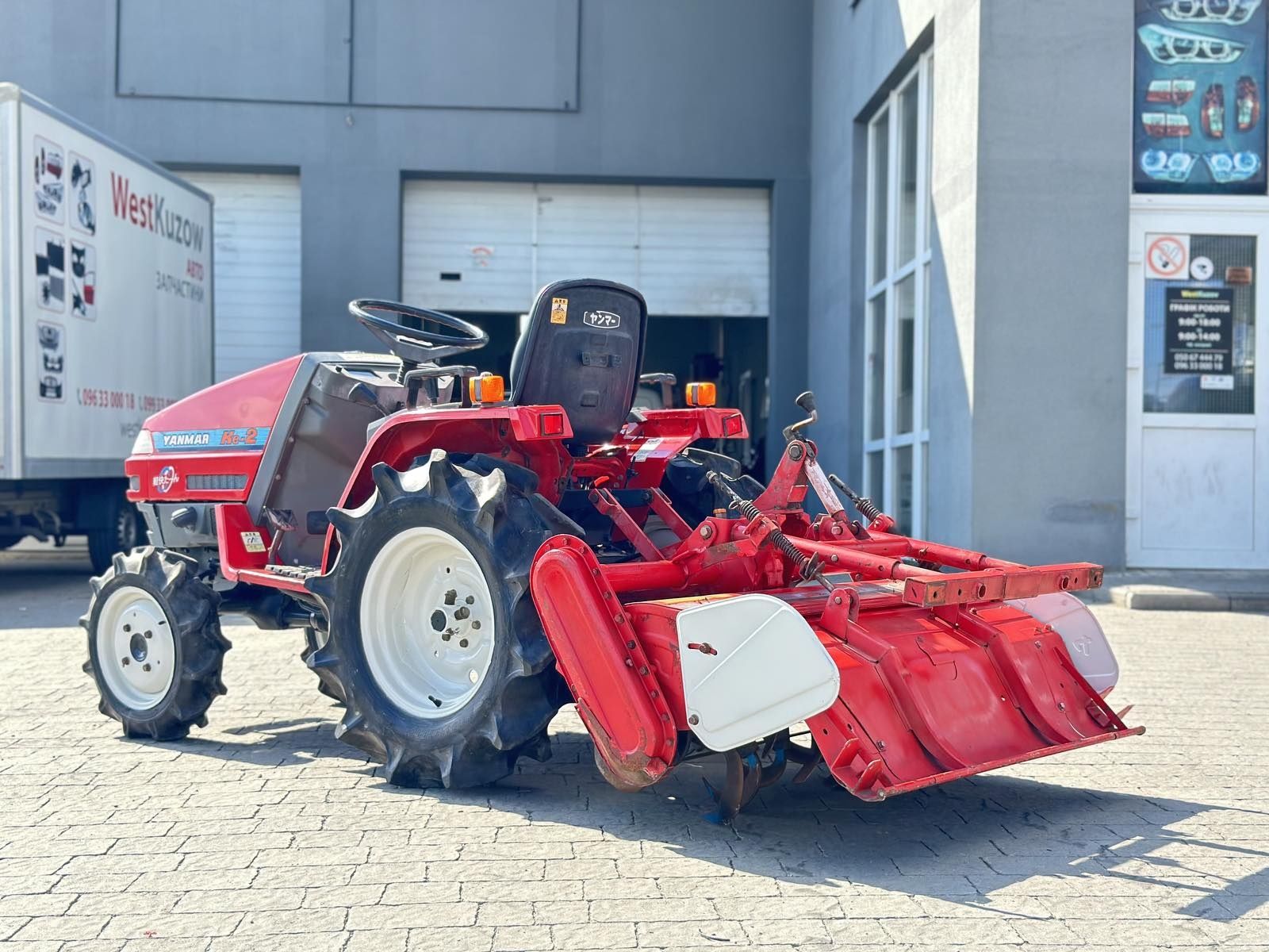 Японський міні трактор японский мини трактор Yanmar Ke-3