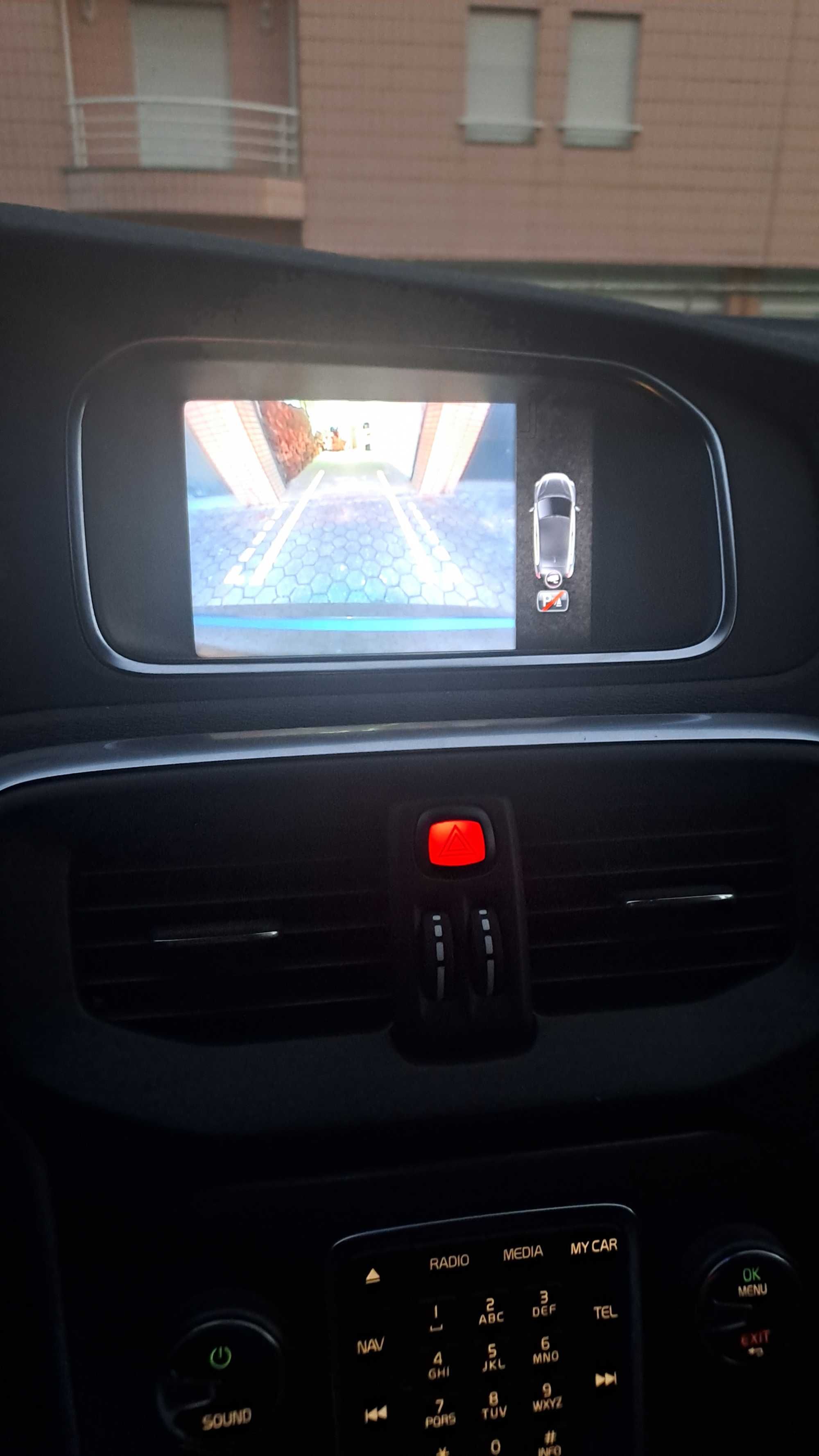 Volvo V40 D2 momentum