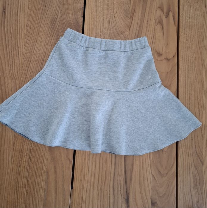 Spódniczka Carry rozmiar 128 cm 7-8 lat piękna