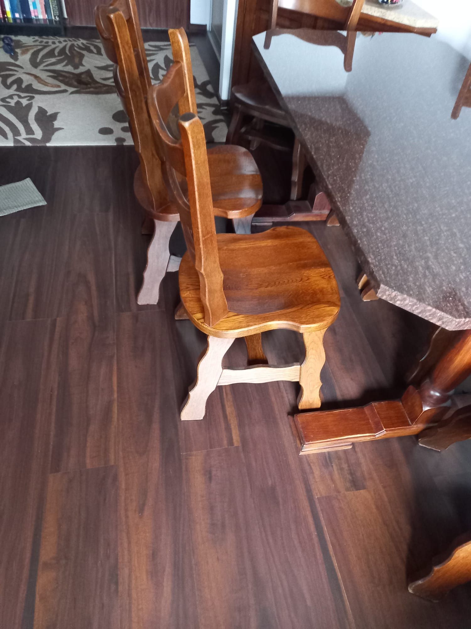 Stół dębowy z granitowym blatem /6 krzesł solidnych lite drewno