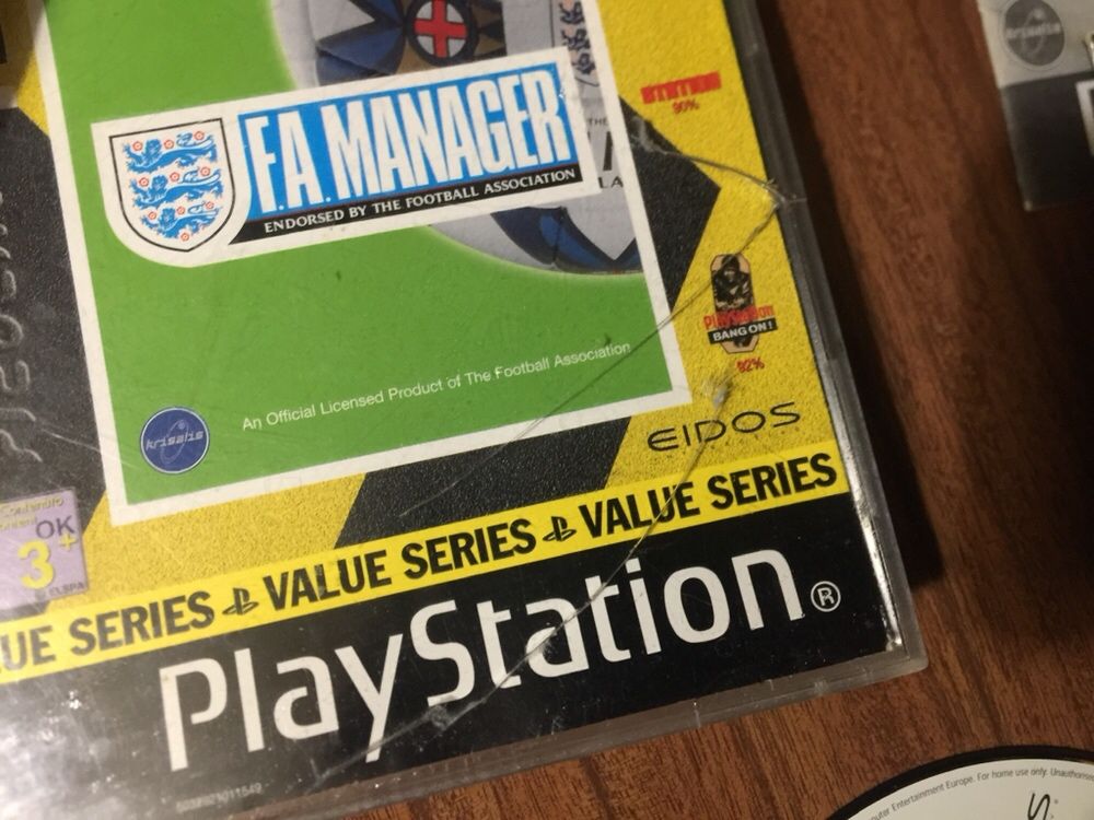 Jogo PlayStation 1 - PS1 FA Manager