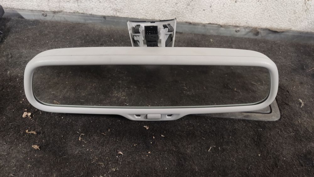 Lusterko wewnętrzne środkowe trzecie audi a4 b8 lift A6 c7 a5 8t